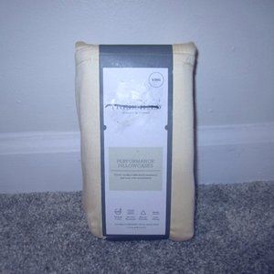 Threshold Performance King Pillowcase Set